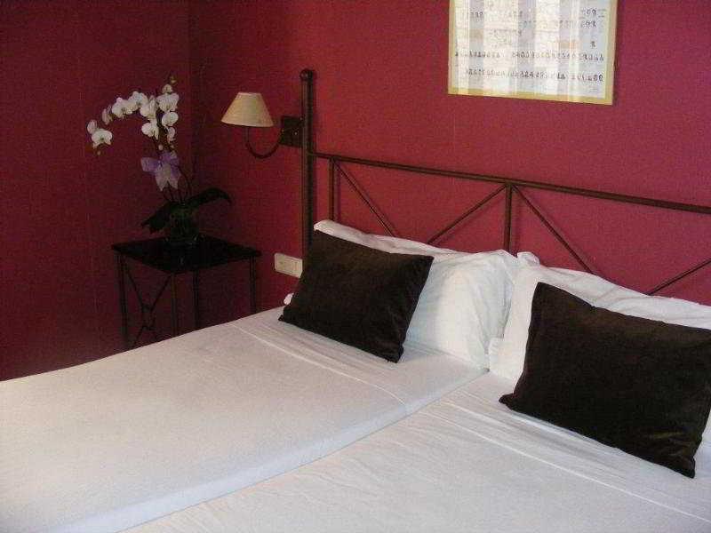 Sercotel Toledo Imperial Room photo